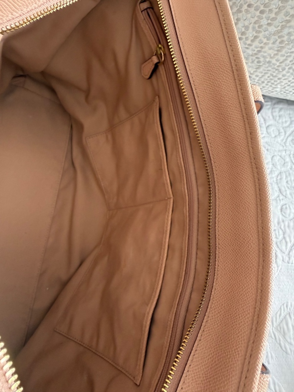 Coach Large City Tote in Blush, Excellent Used Condition - Picture 9 of 12